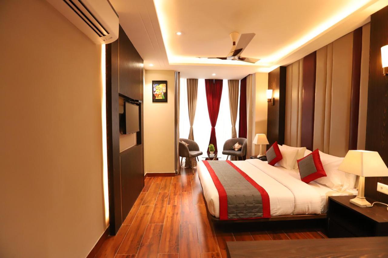 Hotel The Magic Tree - Paharganj Yeni Delhi Dış mekan fotoğraf