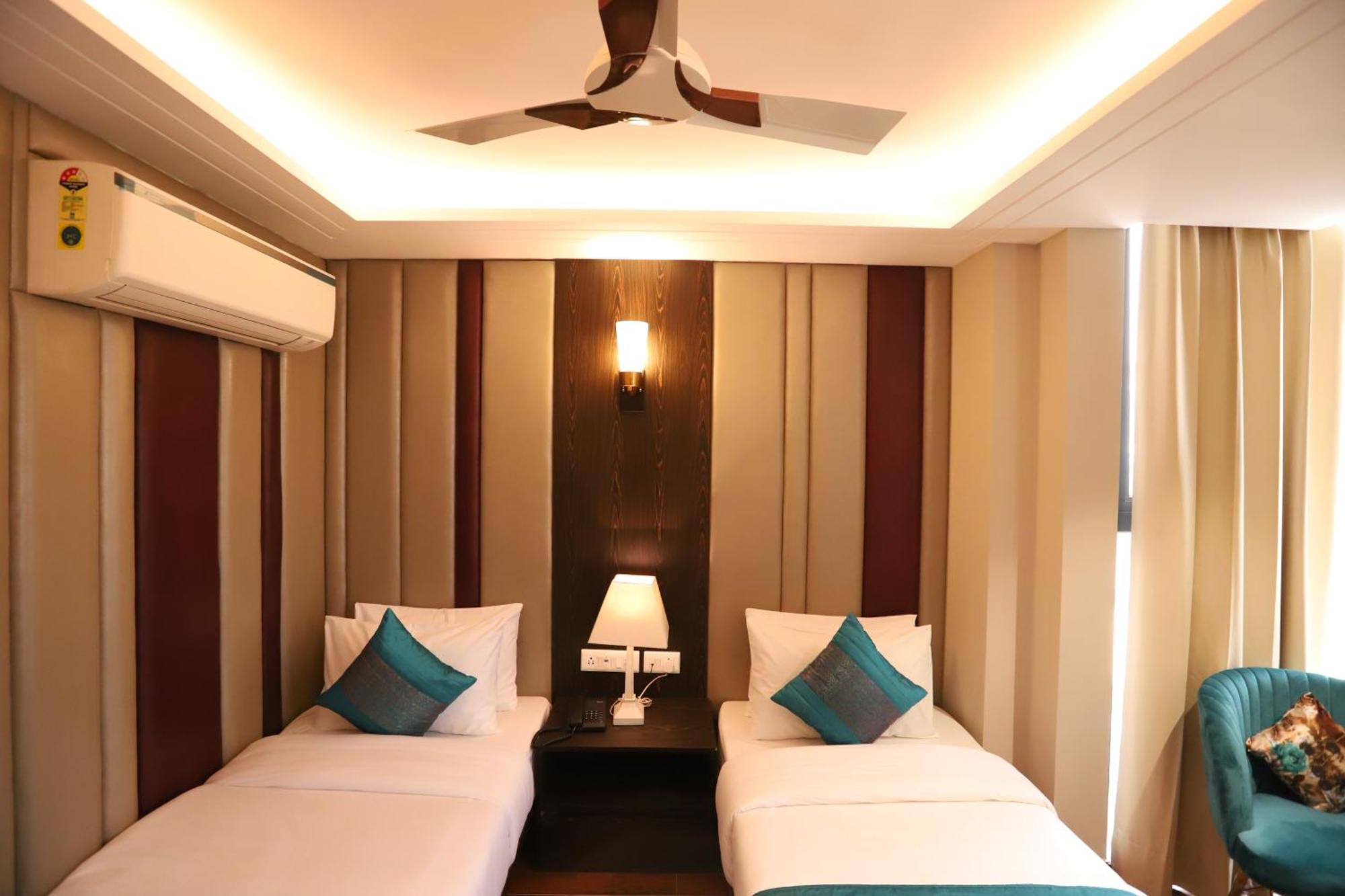 Hotel The Magic Tree - Paharganj Yeni Delhi Dış mekan fotoğraf